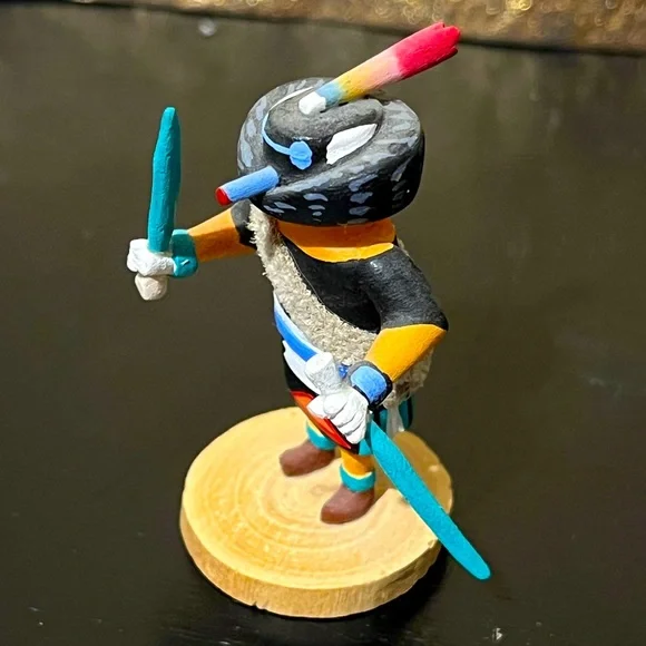 🖤Vintage Authentic Black Warrior Kachina Doll Miniature Native First People🖤 - Picture 2 of 8